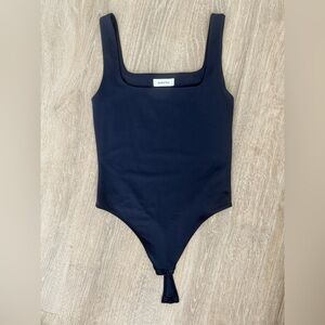 Aritzia Babaton Bodysuit, Size M, Blue